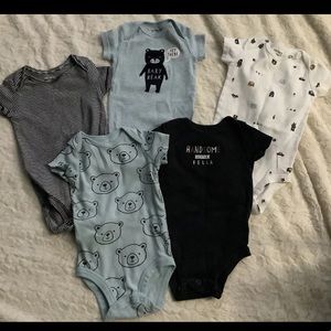 5 baby boy onesies. Size 6m